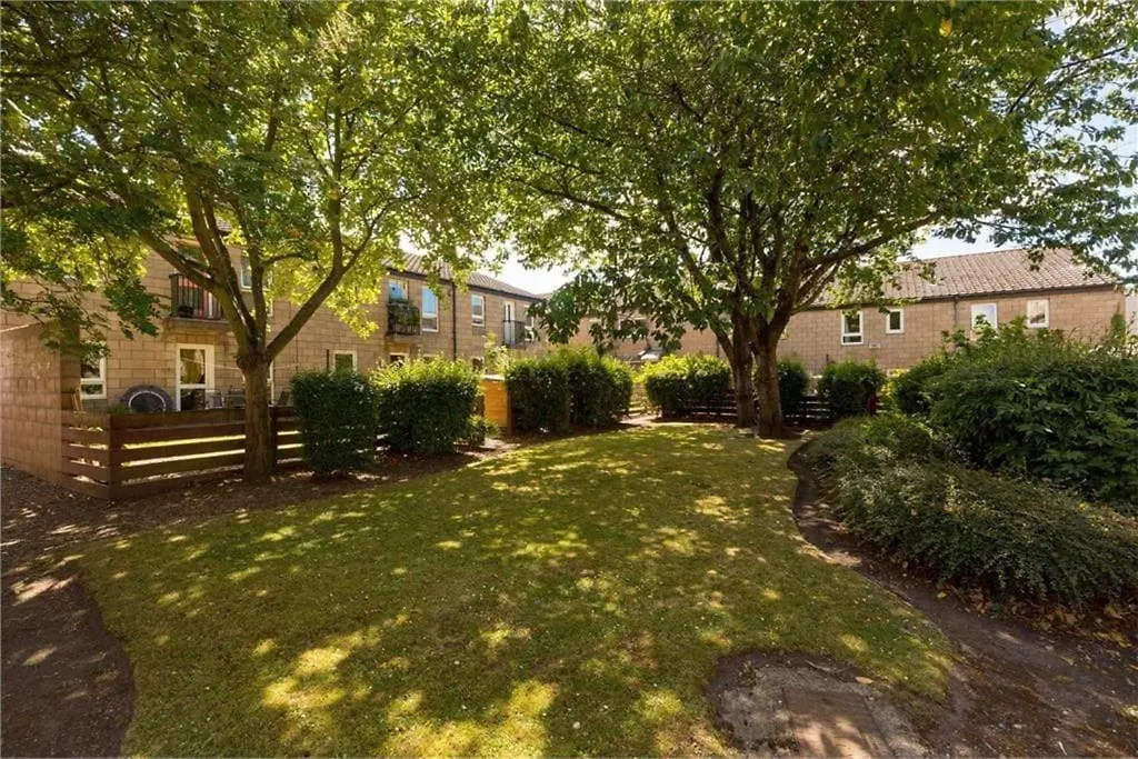 Family Friendly Central Garden Flat Εδιμβούργο
