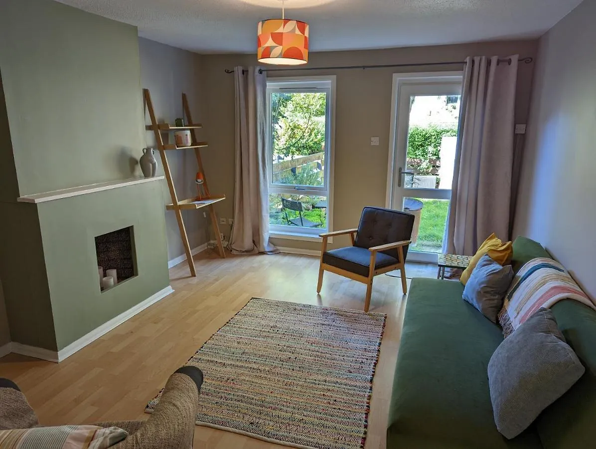 Family Friendly Central Garden Flat Εδιμβούργο