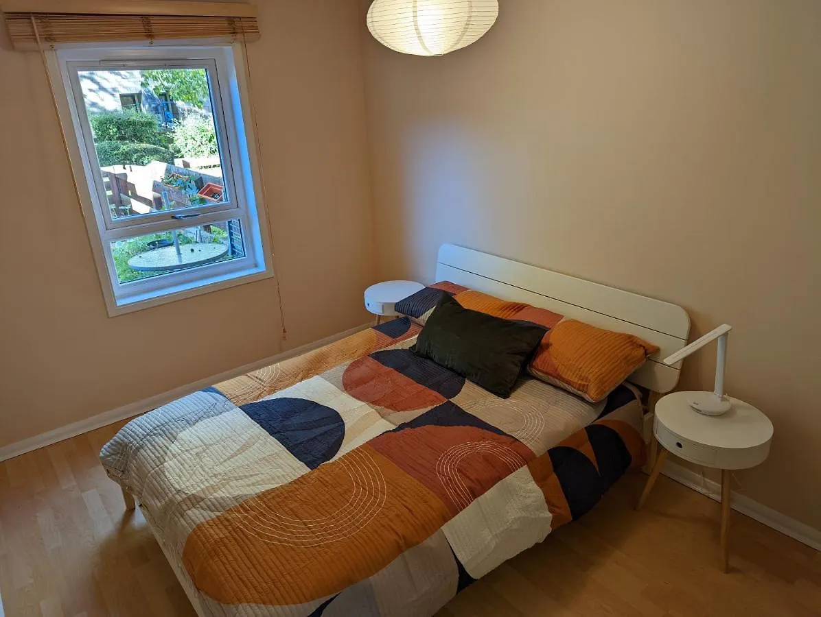 Family Friendly Central Garden Flat Εδιμβούργο